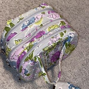 RETIRED vera bradley pattern, watercolor. Toiletry bag w/ matching contact case